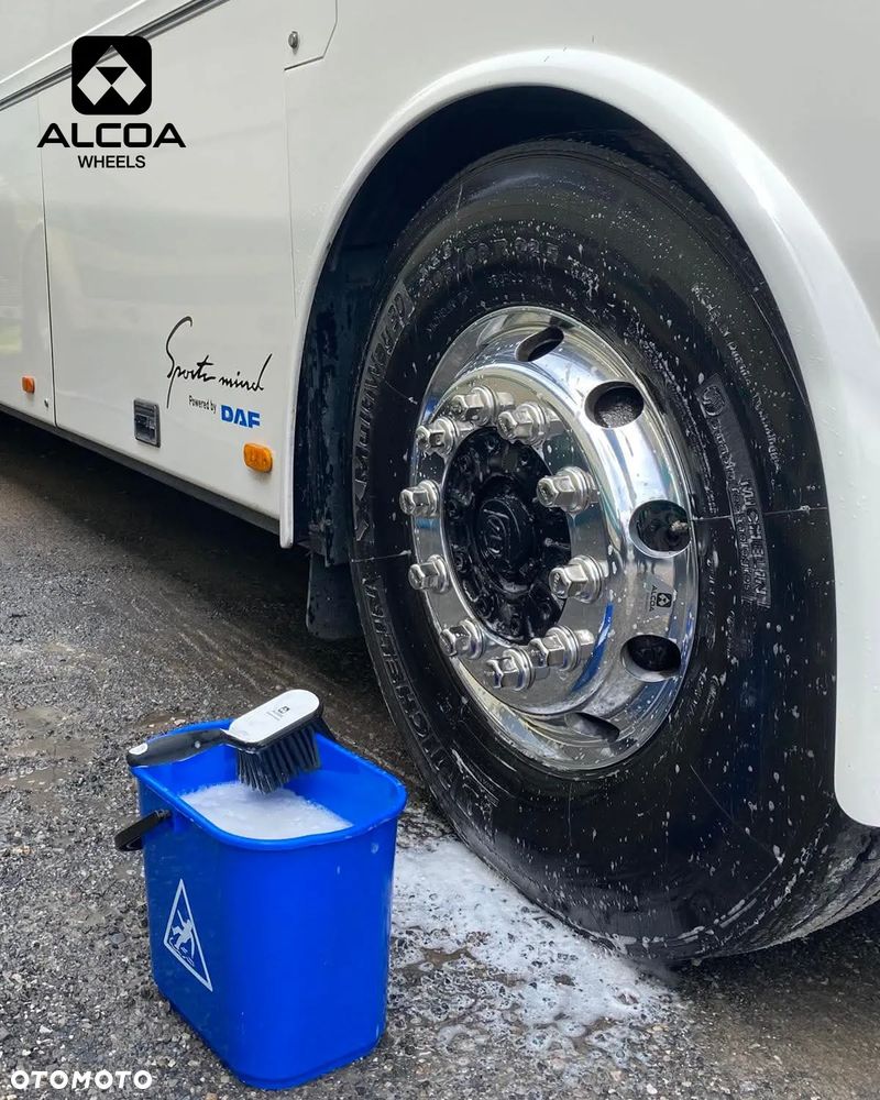 Kapselki ochronno-ozdobne na nakrętki koła z logo ALCOA - 41