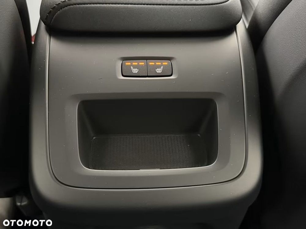 Volvo XC 60 T6 Plug-In Hybrid AWD Plus Bright - 13