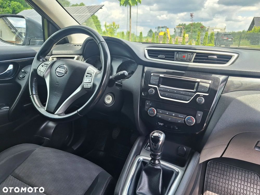 Nissan Qashqai 1.2 DIG-T N-Vision - 7