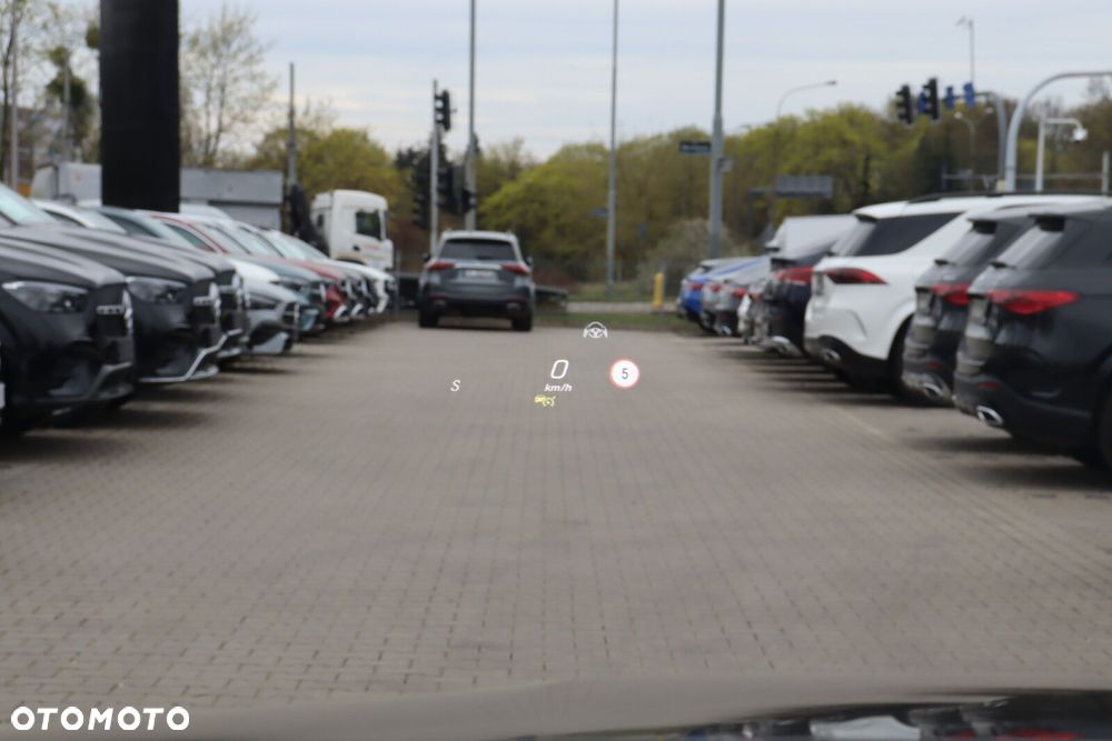 Mercedes-Benz GLC - 19