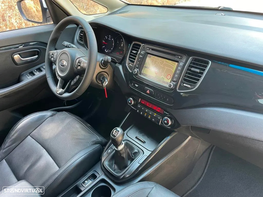 Kia Carens 1.7 CRDi ISG TX - 38