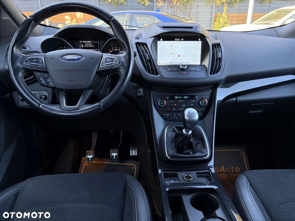 Ford Kuga 2.0 TDCi 2x4 ST-Line - 35