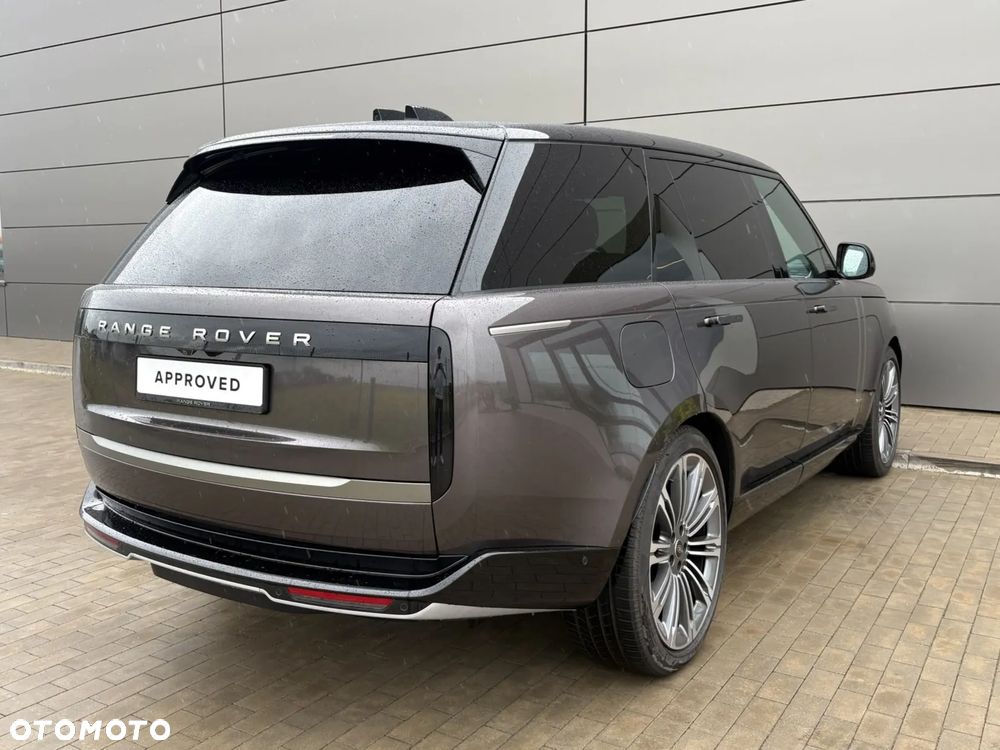 Land Rover Range Rover 4.4 V8 P535 LWB Autobiography - 4