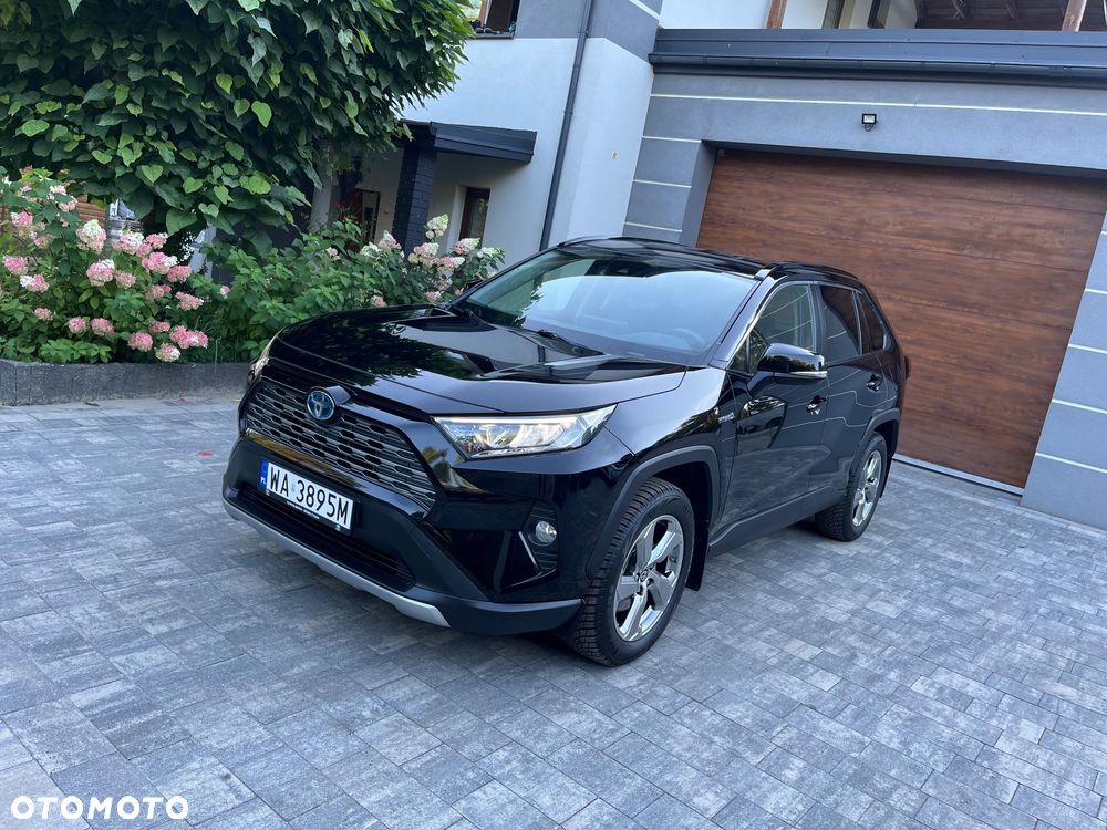 Toyota RAV4 - 1