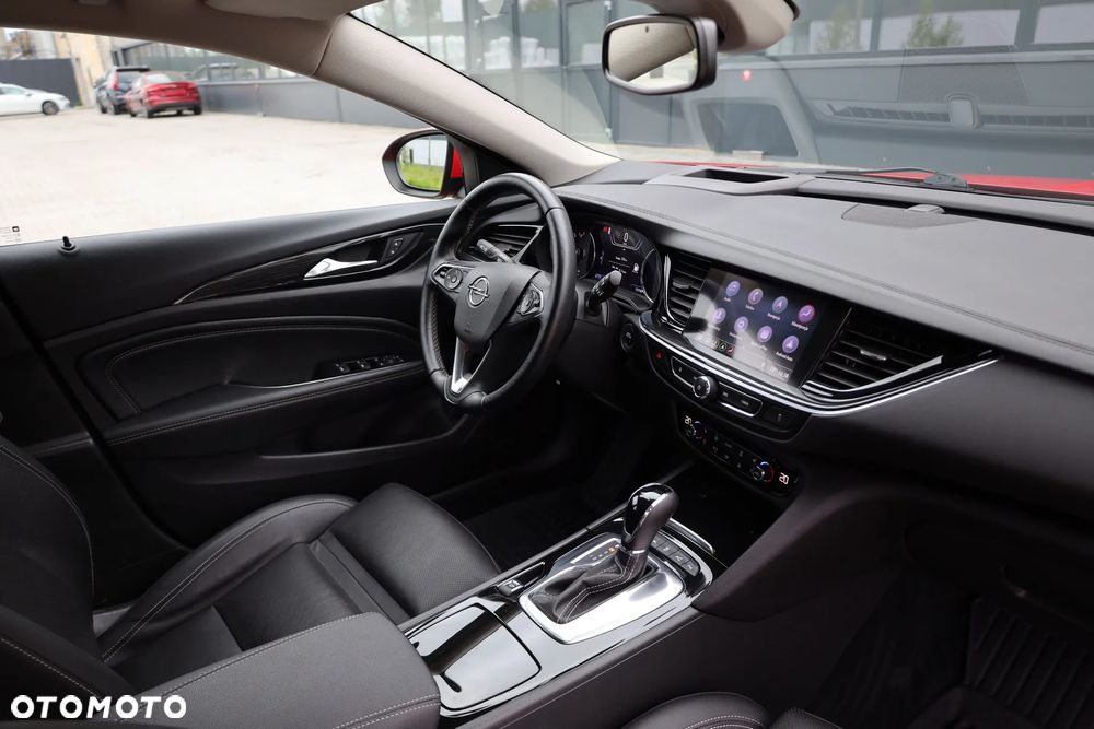 Opel Insignia 1.5 T GPF Exclusive S&S - 31