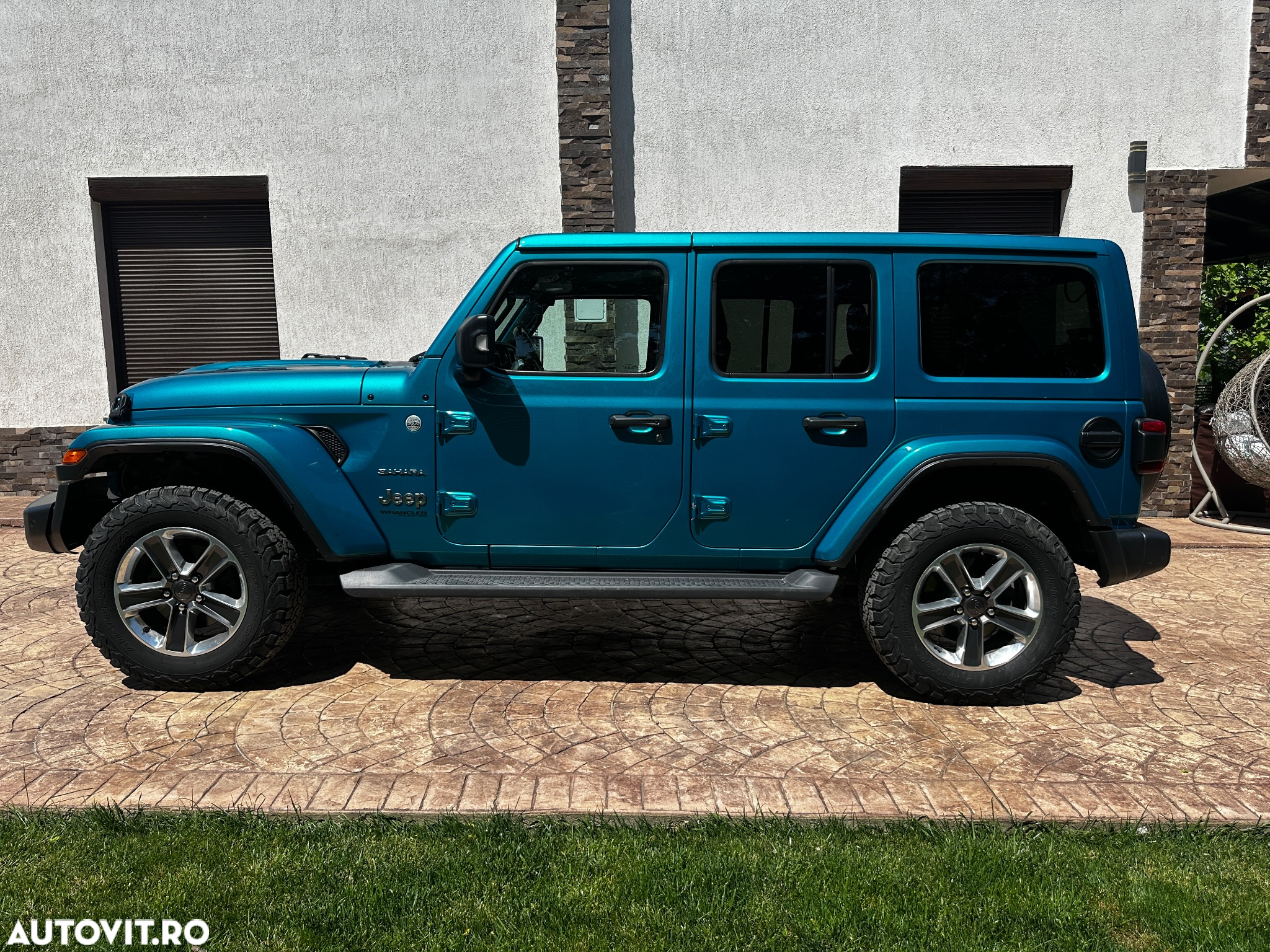 Jeep Wrangler Unlimited 2.0 Turbo AT8 Sahara - 3