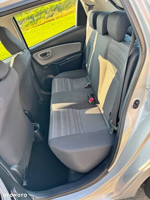 Toyota Yaris 1.33 VVT-i Edition-S - 36