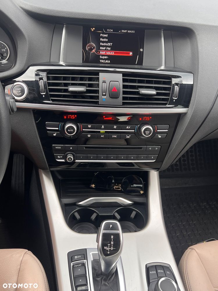 BMW X4 xDrive28i - 11