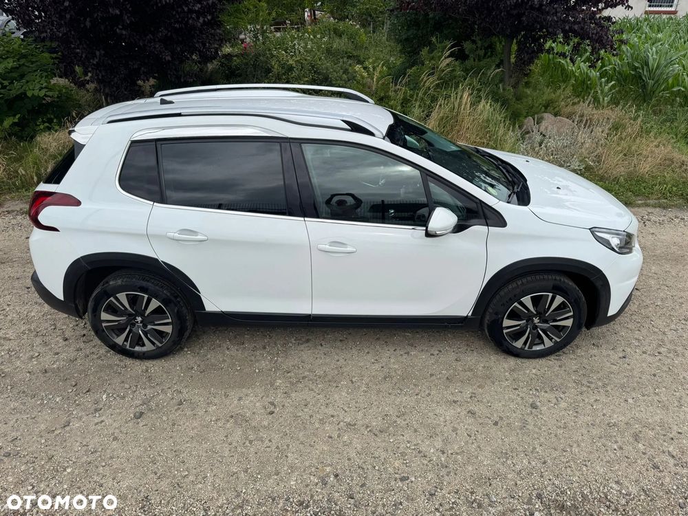 Peugeot 2008 - 18