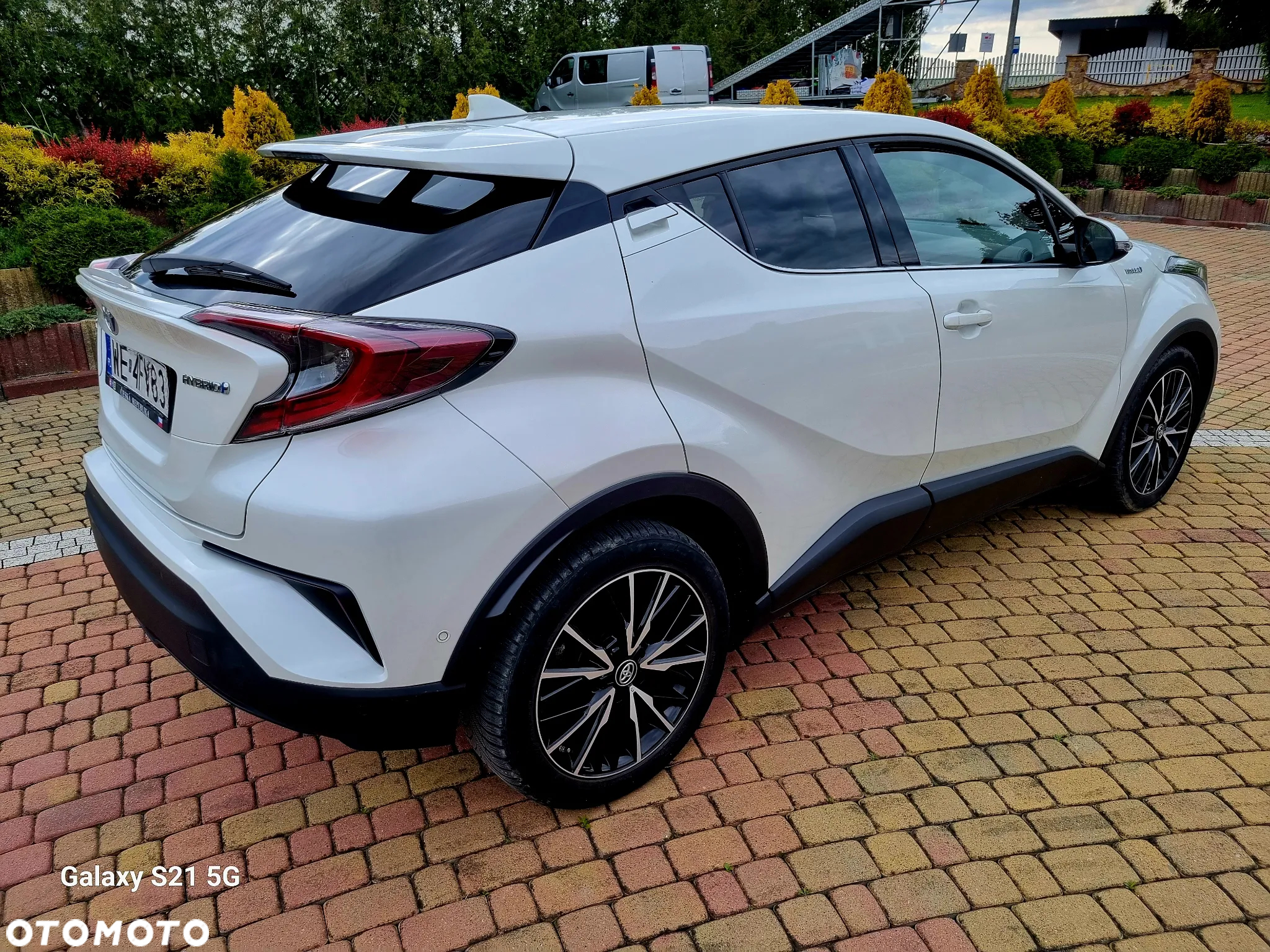 Toyota C-HR 1.8 Hybrid Executive - 3