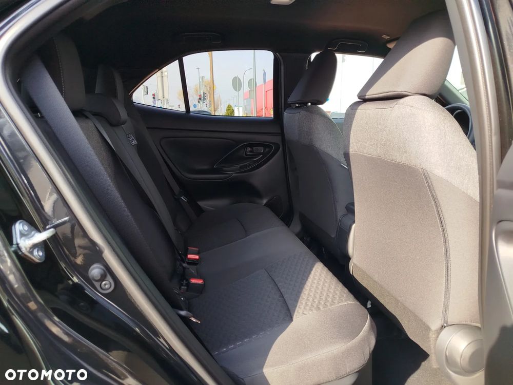 Toyota Yaris Cross Hybrid 1.5 Style - 16