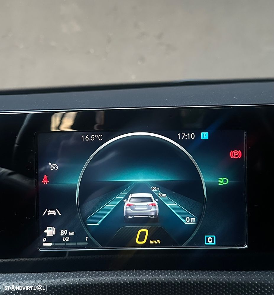 Mercedes-Benz A 200 AMG Line - 19