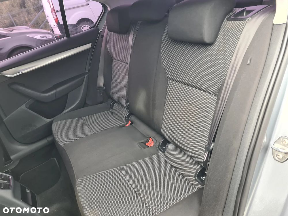 Skoda Octavia 1.2 TSI Ambition - 18