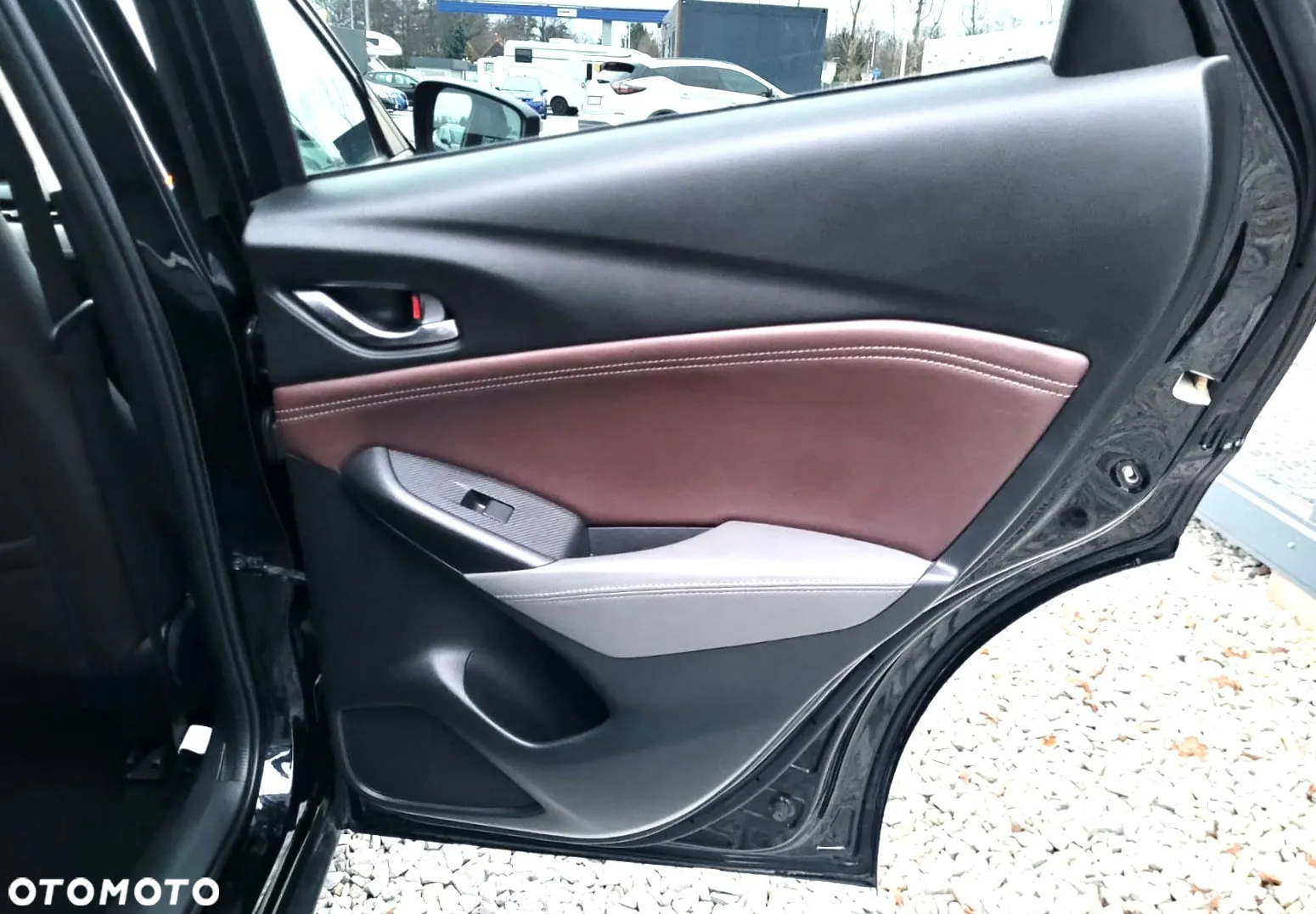 Mazda CX-3 2.0 Takumi - 35