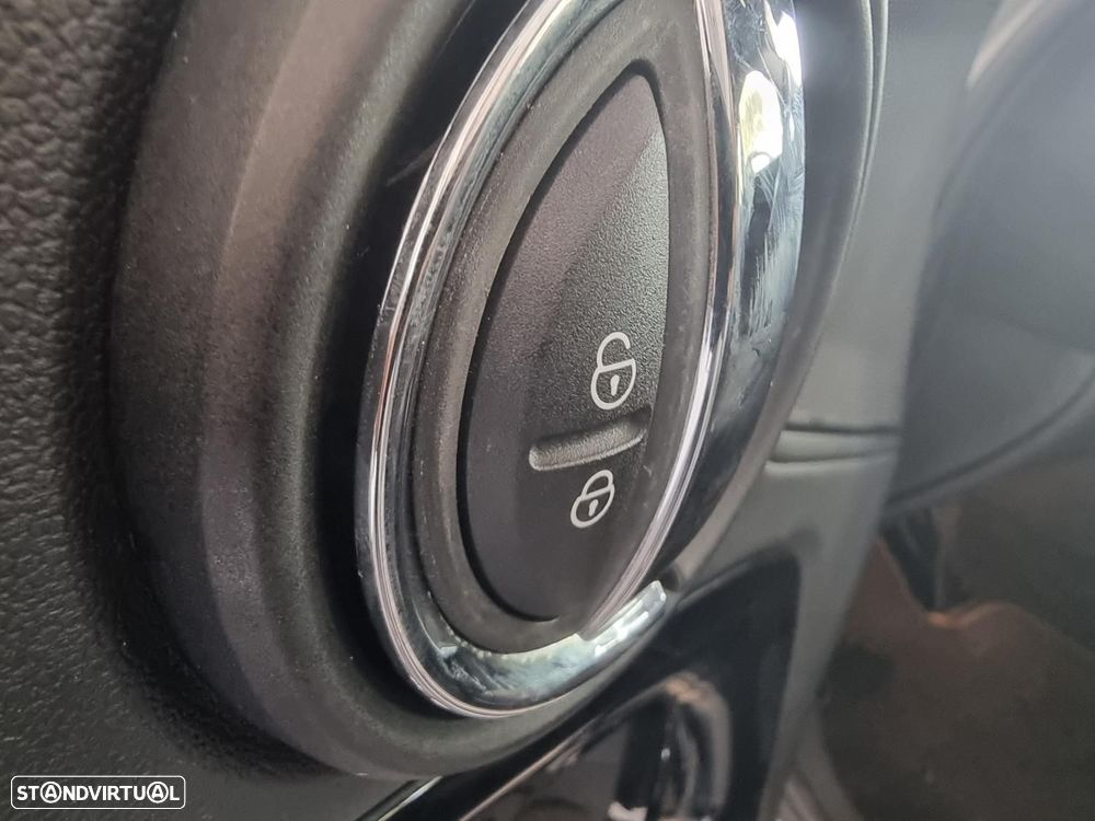 MINI Countryman Cooper SE ALL4 Auto - 13