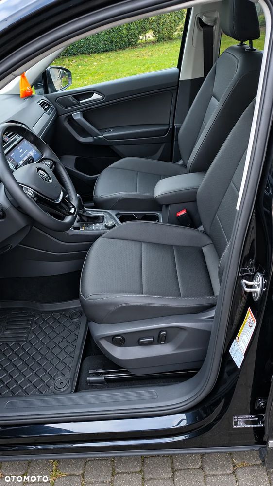 Volkswagen Tiguan - 3