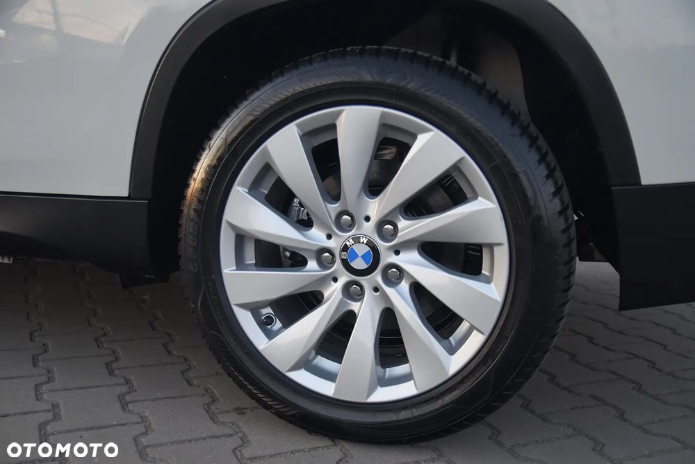 BMW X1 sDrive18i - 22