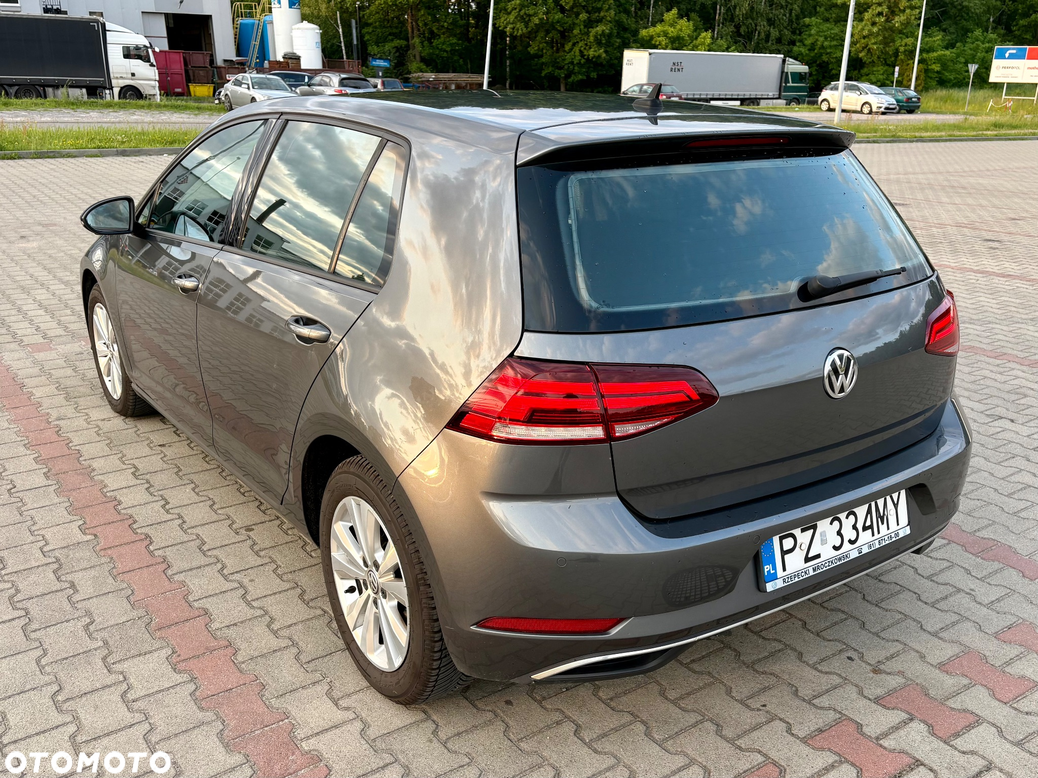 Volkswagen Golf VII 1.0 TSI BMT Comfortline - 8