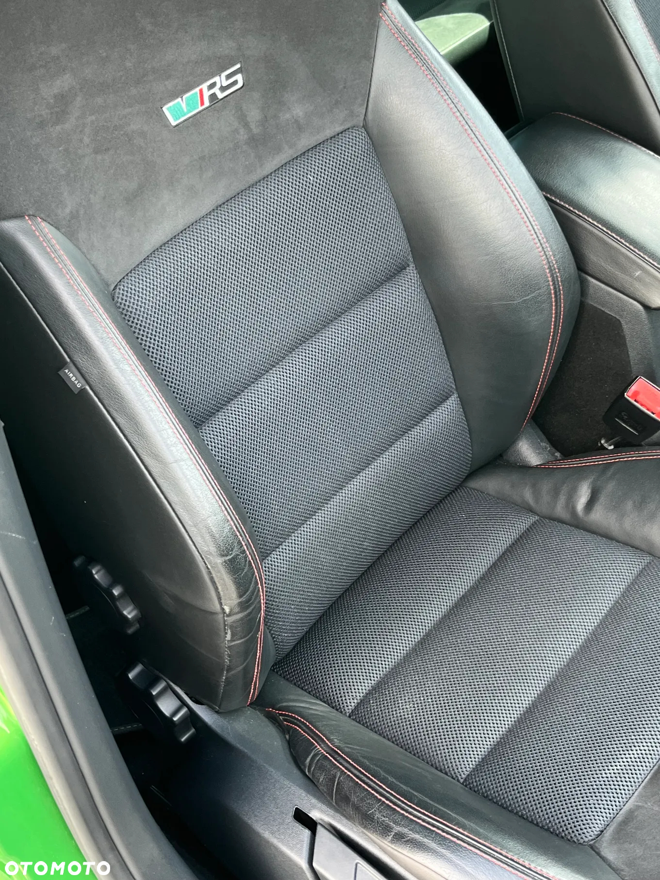 Skoda Octavia Combi 2.0 TDI CR DPF RS - 15