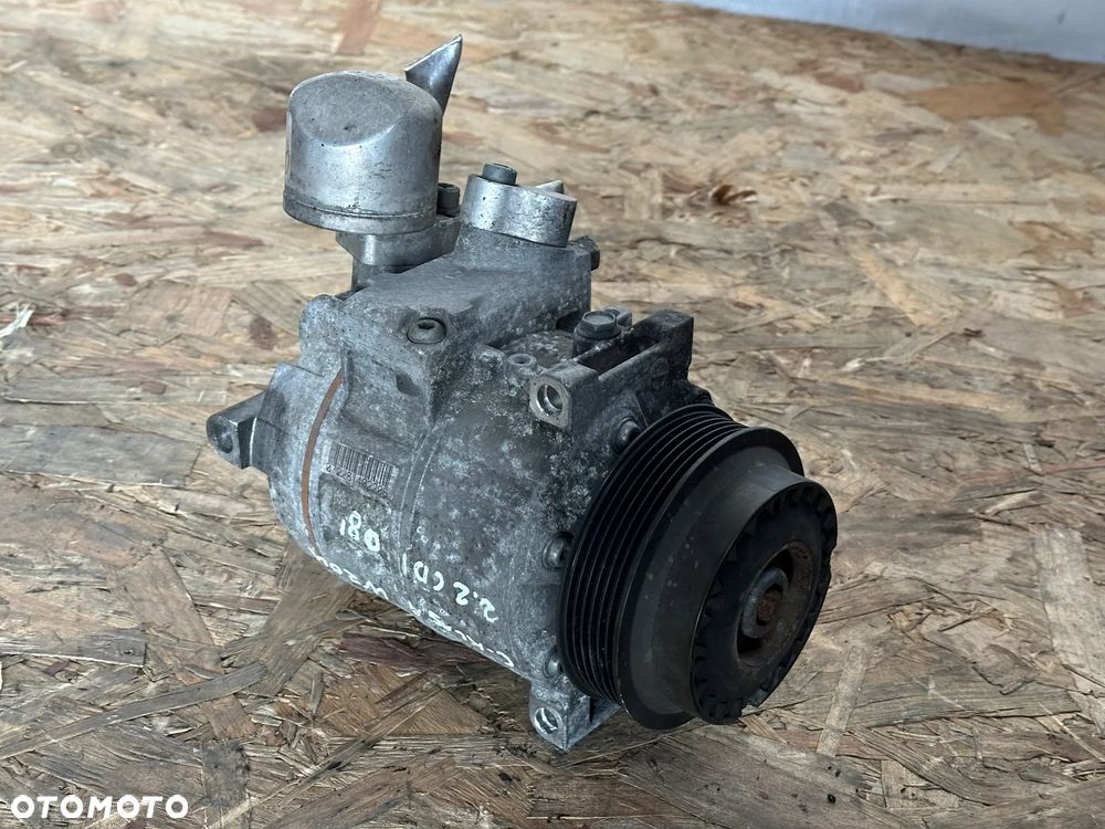SPRĘŻARKA KLIMATYZACJI MERCEDES C-KLASA W204 2.2 CDI 08' A0022305011 - 1