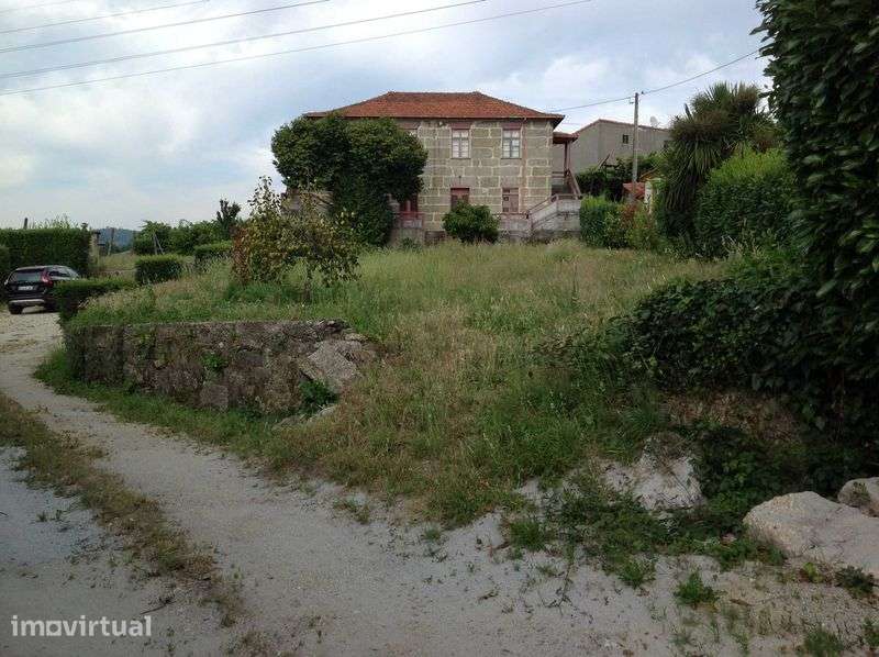 Casa em Pedra, São Martinho do Campo- Sto Tirso - Grande imagem: 2/11