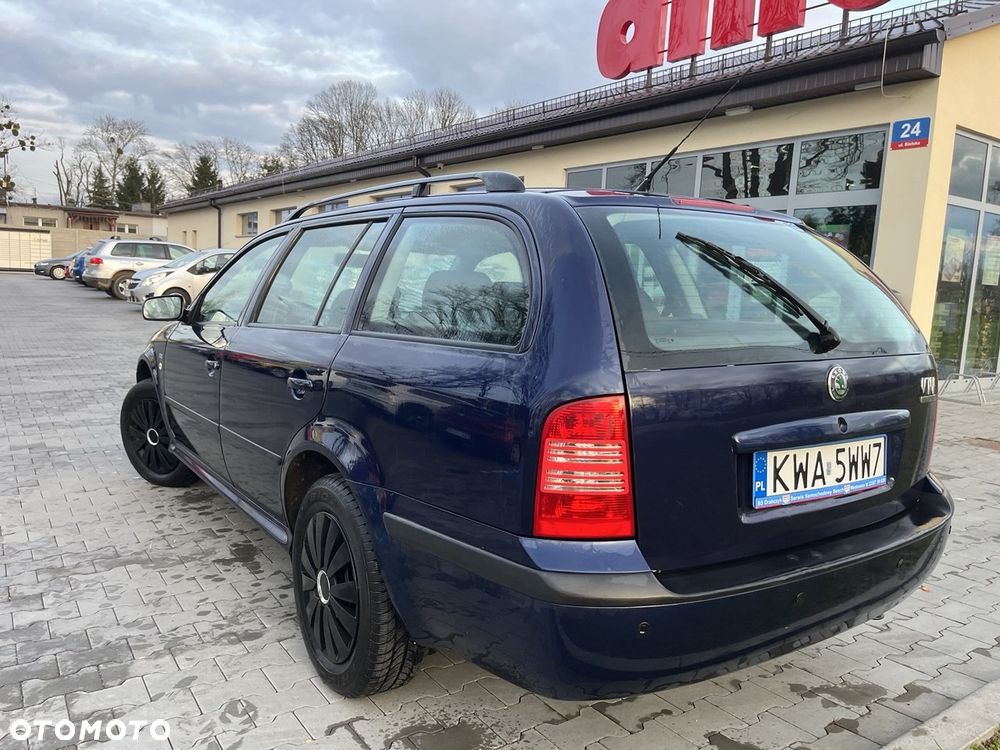Skoda Octavia 1.6 Tour Ice - 5