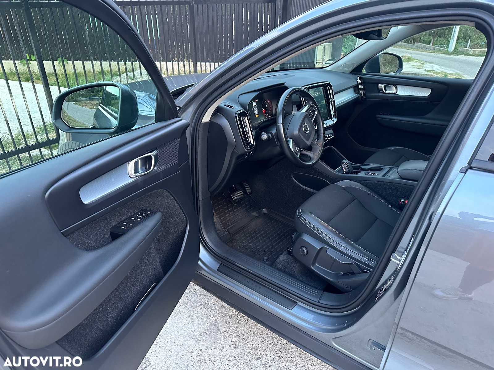 Volvo XC 40 D3 AWD Momentum Pro - 7