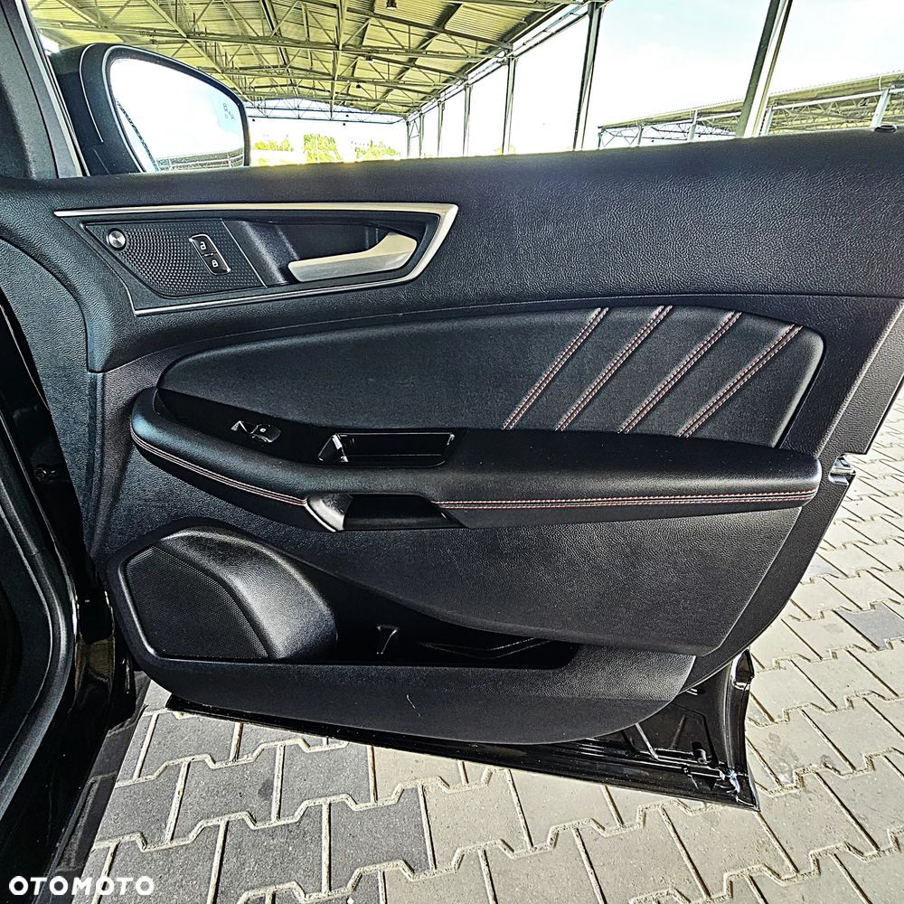 Ford Edge 2.0 EcoBlue Twin-Turbo 4WD ST-Line - 23