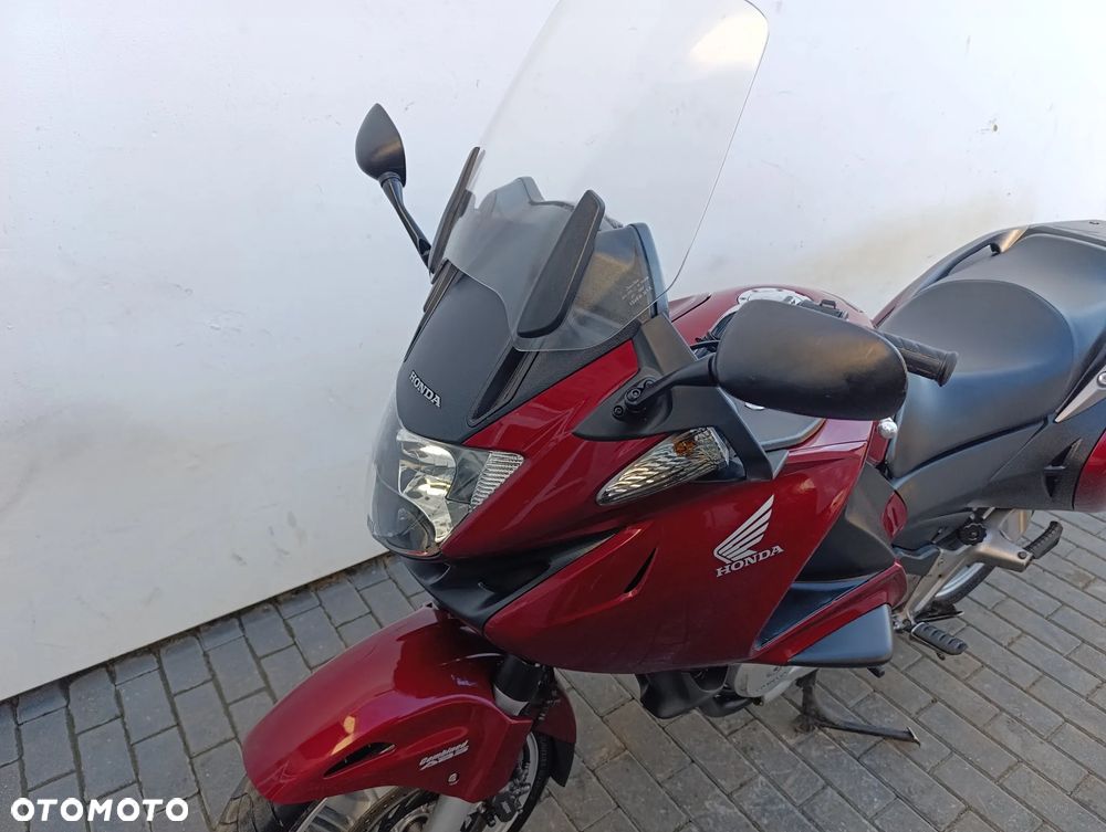 Honda NTV - 11