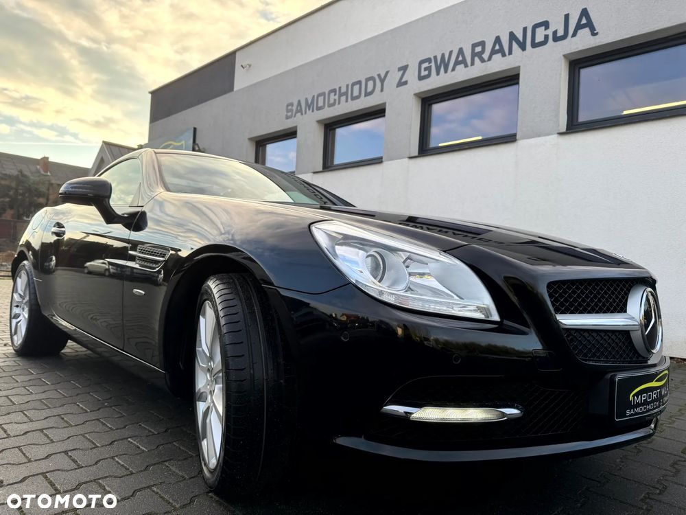 Mercedes-Benz SLK 200 (BlueEFFICIENCY) 7G-TRONIC - 32