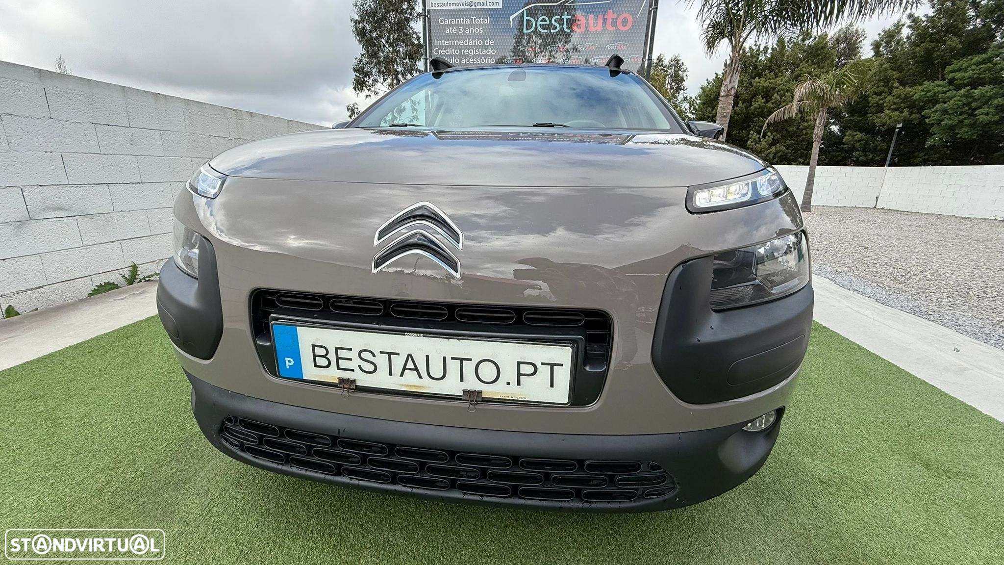 Citroën C4 Cactus 1.2 PureTech Shine - 12