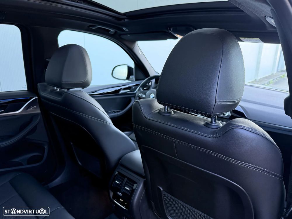 BMW X3 30 e xDrive xLine - 41