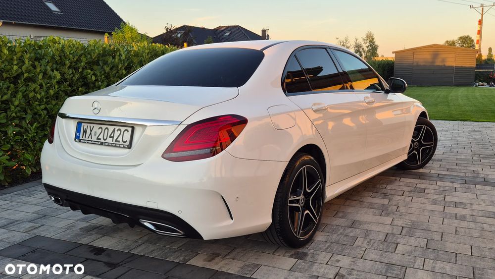 Mercedes-Benz Klasa C 220 d 9G-TRONIC - 3