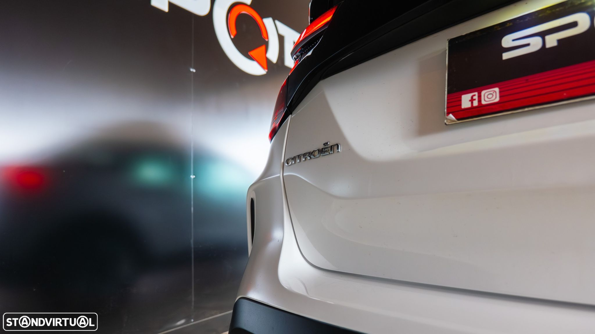 Citroën C4 BlueHDi 110 Stop&Start SHINE - 31