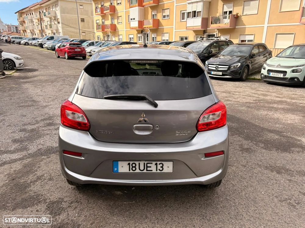 Mitsubishi Space Star 1.2 Intense Connect Edition - 2
