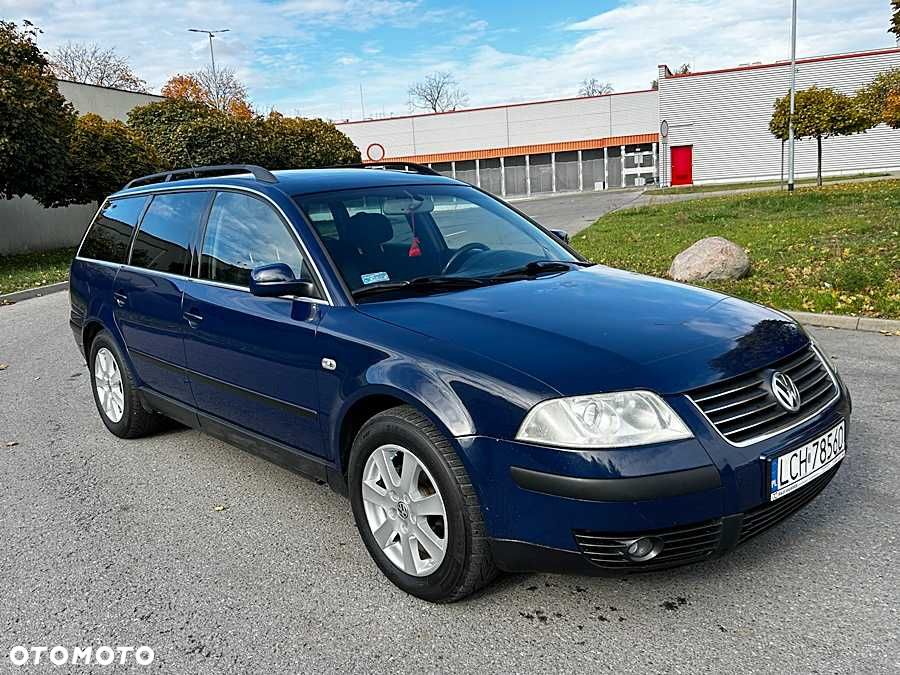 Volkswagen Passat - 4