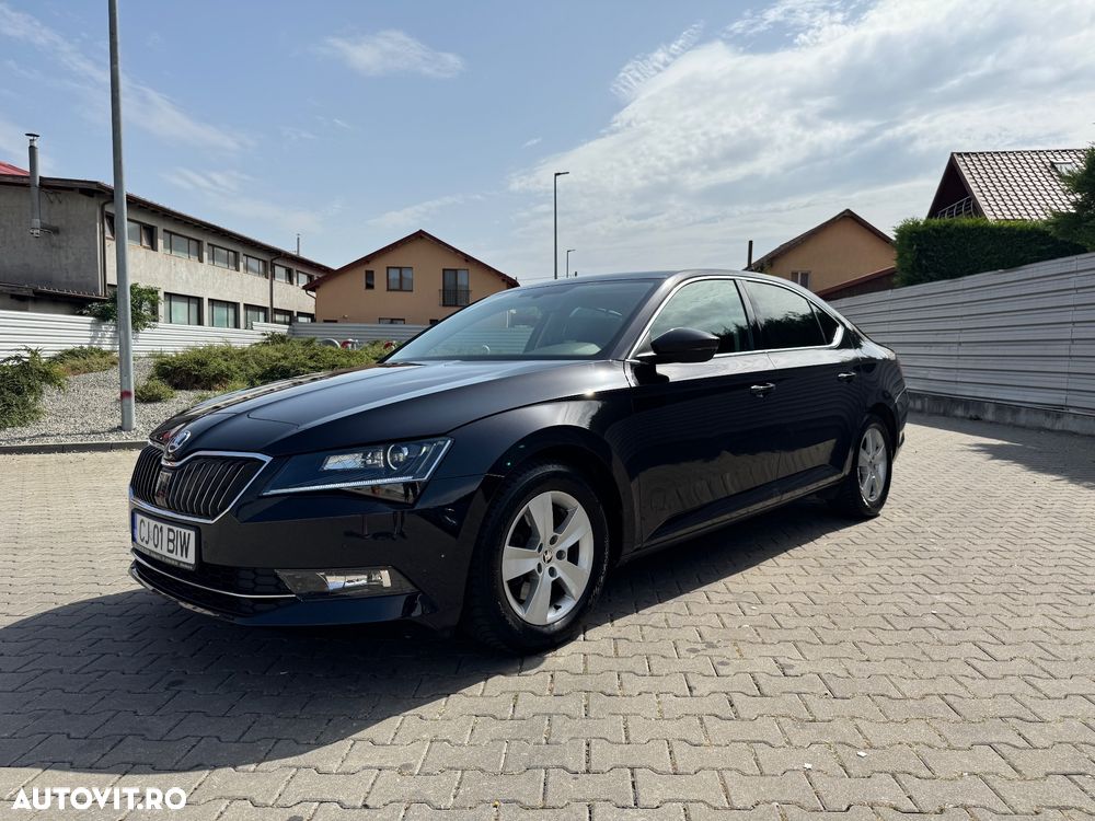 Skoda Superb 2.0 TDI Style - 16