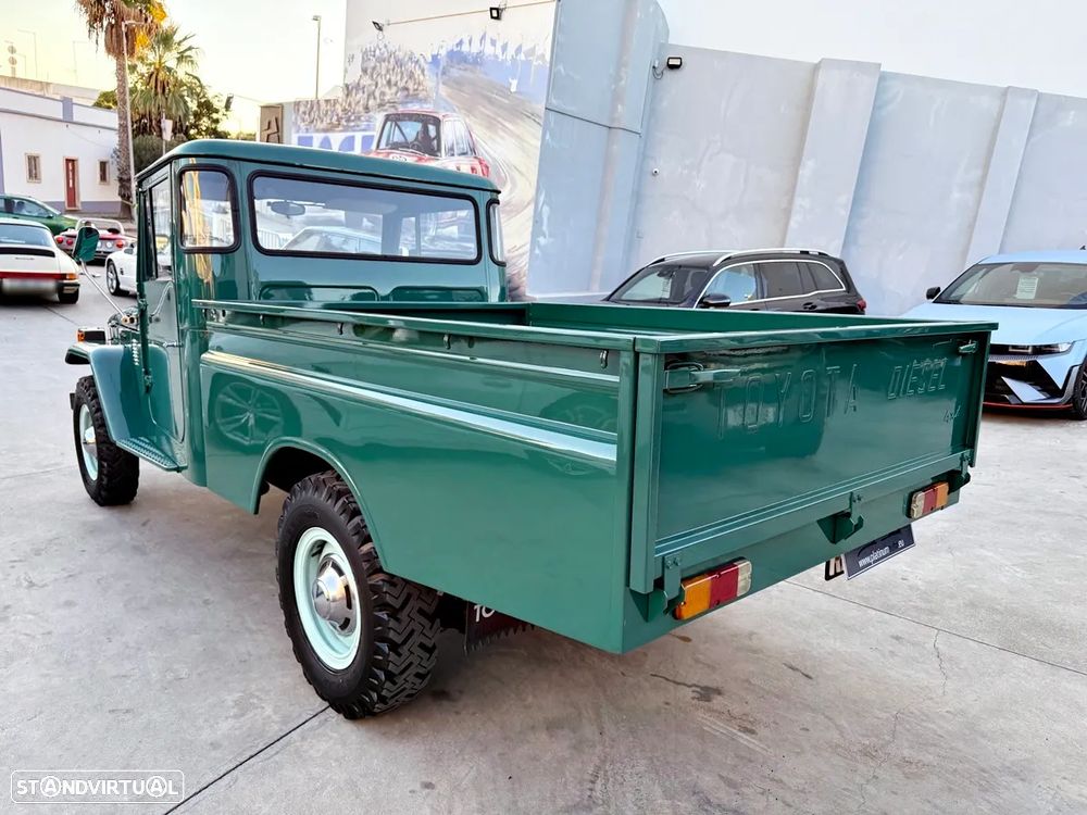 Toyota BJ 40 - 5