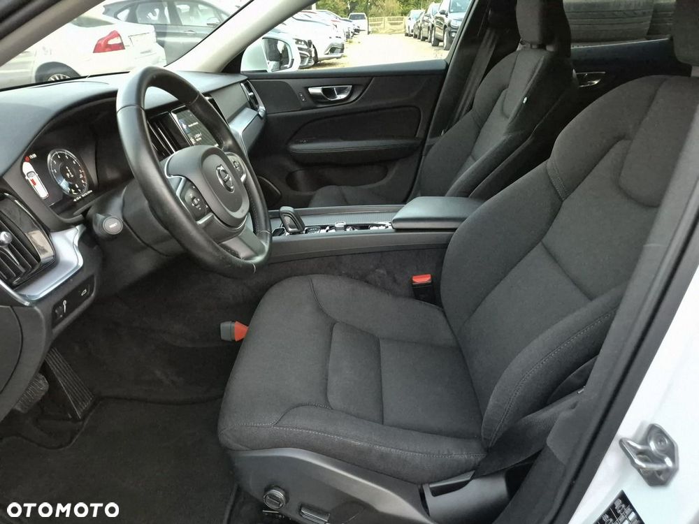 Volvo V60 B3 B Geartronic Momentum Pro - 14