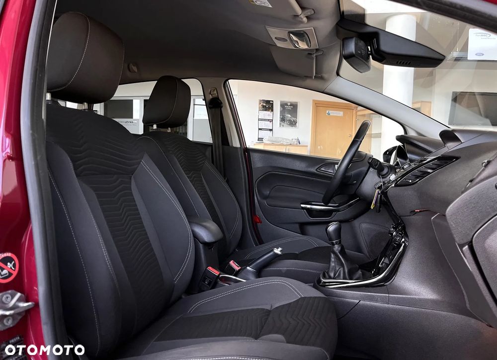Ford Fiesta 1.0 EcoBoost Titanium - 17