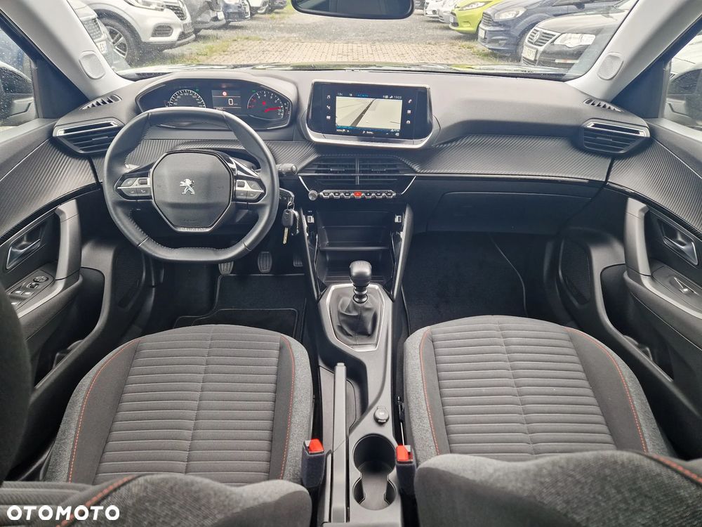 Peugeot 2008 1.2 PureTech Active S&S - 23