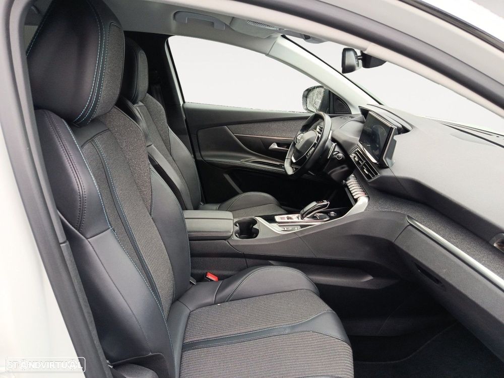 Peugeot 5008 1.5 BlueHDi Allure Pack EAT8 - 15