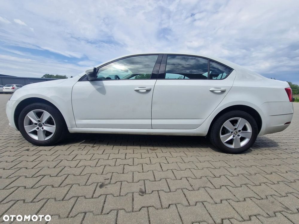 Skoda Octavia 1.5 TSI ACT Ambition - 4