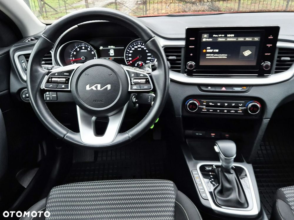 Kia XCeed 1.5 T-GDI M DCT - 33