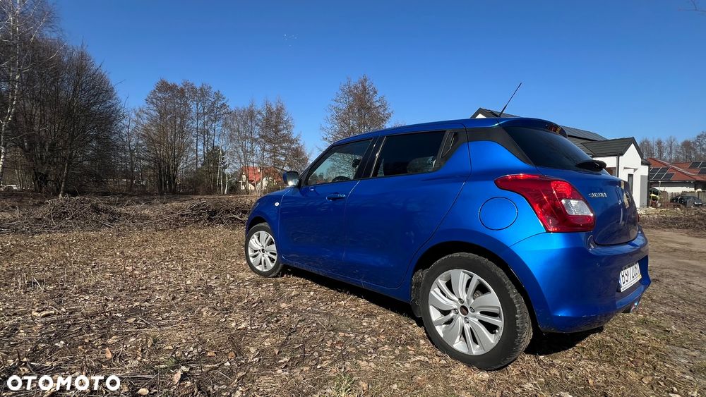 Suzuki Swift 1.2 Premium Plus - 9