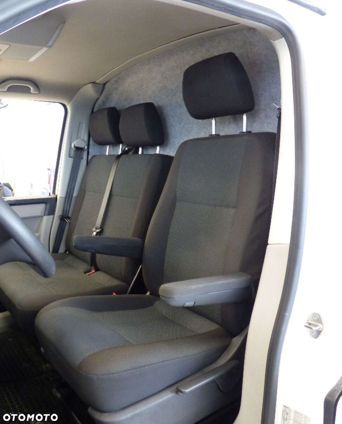 Volkswagen Transporter T6 - 18