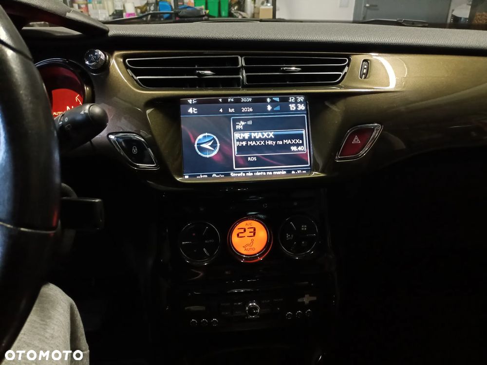 Citroën C3 1.4 HDi Senso Drive Exclusive - 10