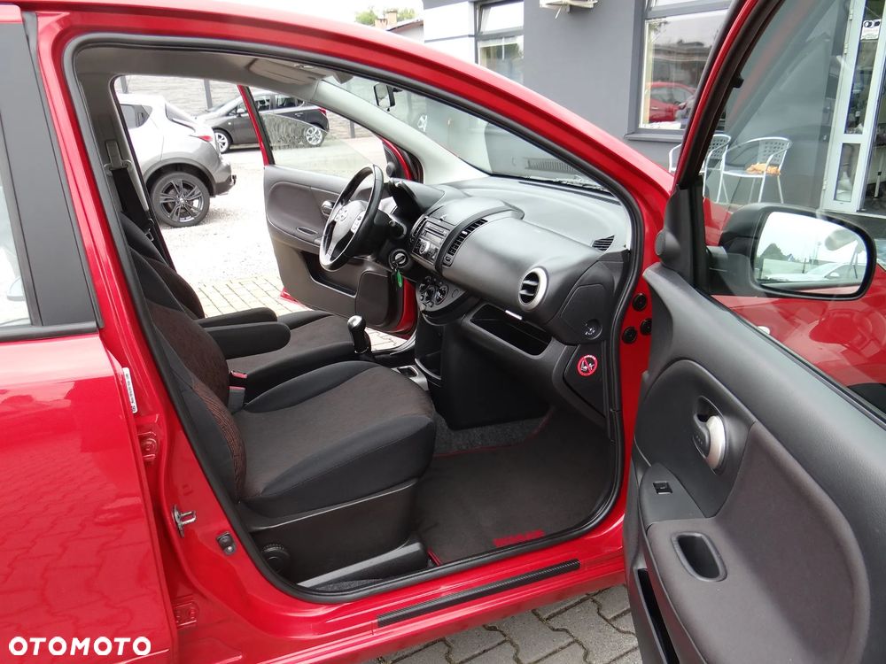 Nissan Note 1.6 Tekna - 33