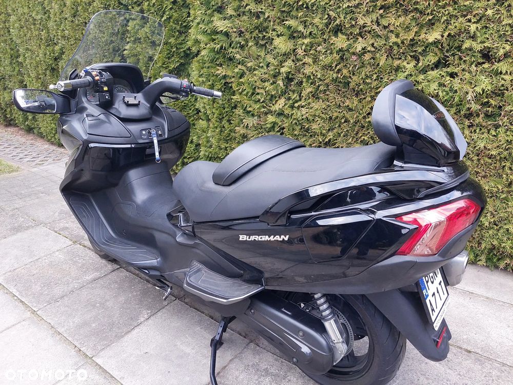 Suzuki Burgman - 7
