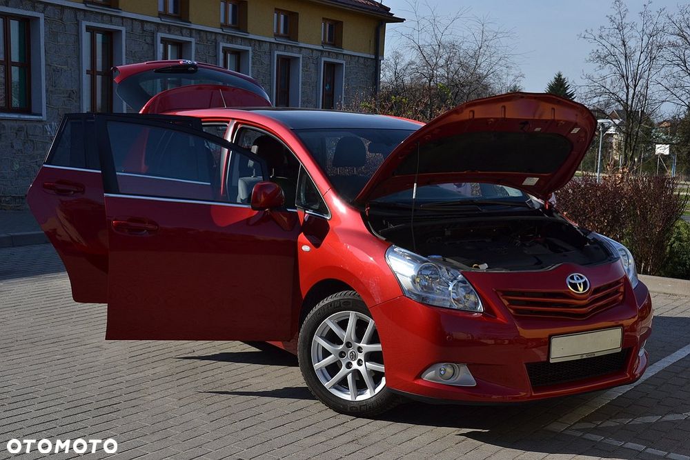 Toyota Verso 2.0 D-4D Executive - 7